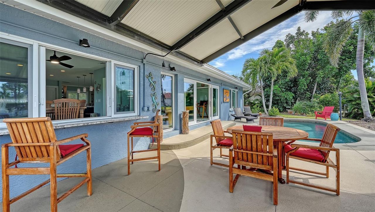 5569 Contento Drive, Sarasota, FL 34242 Photo