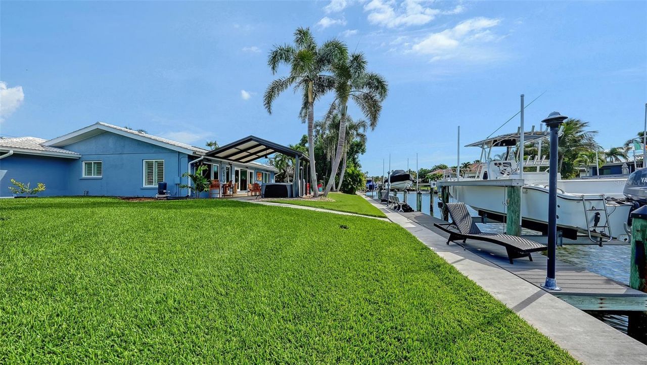 5569 Contento Drive, Sarasota, FL 34242 Photo