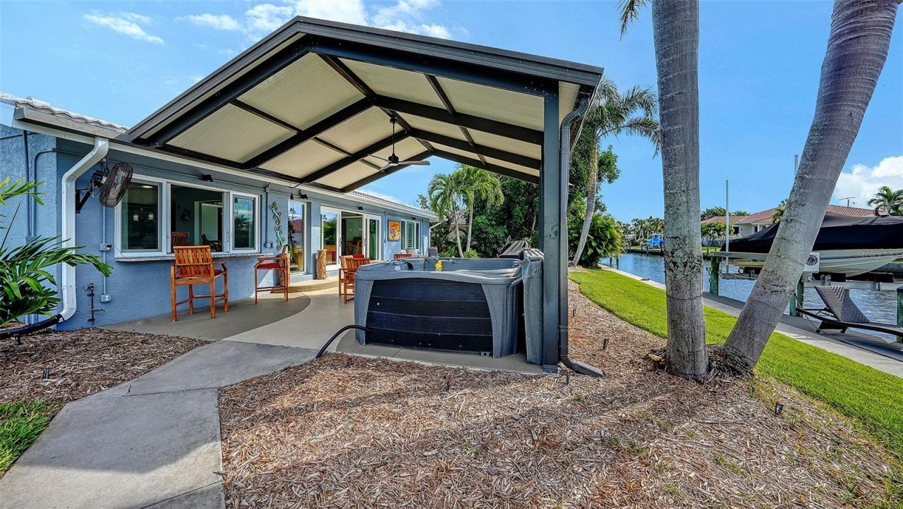 5569 Contento Drive, Sarasota, FL 34242 Photo