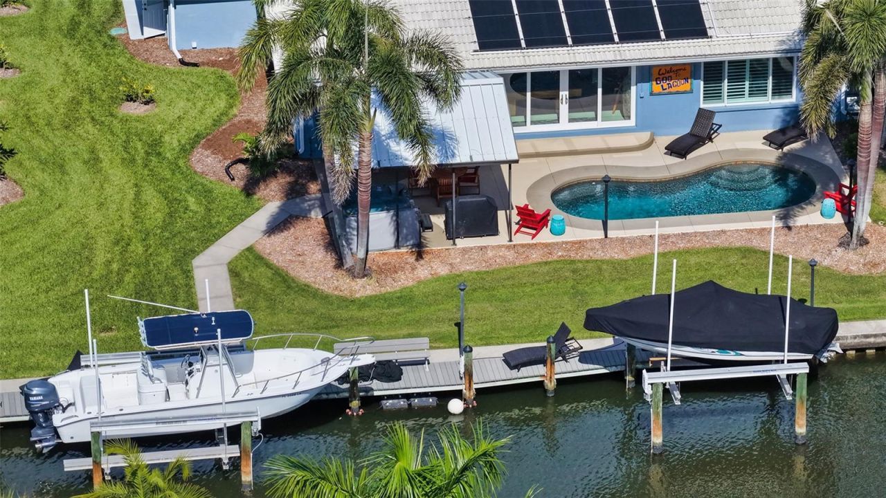 5569 Contento Drive, Sarasota, FL 34242 Photo