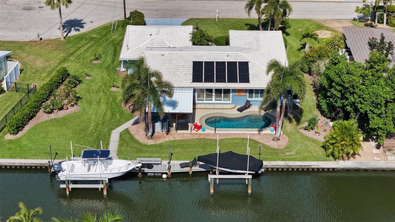 5569 Contento Drive, Sarasota, FL 34242 Photo