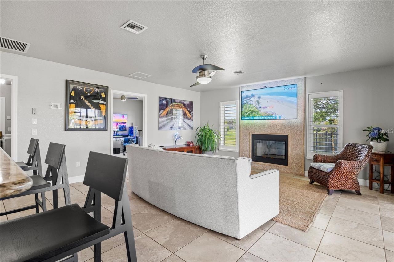 384 Viedma Street, Punta Gorda, FL 33983 Photo