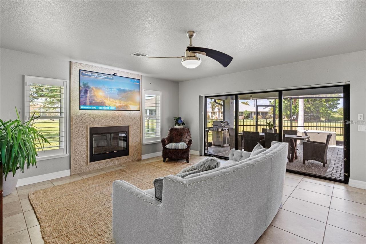 384 Viedma Street, Punta Gorda, FL 33983 Photo