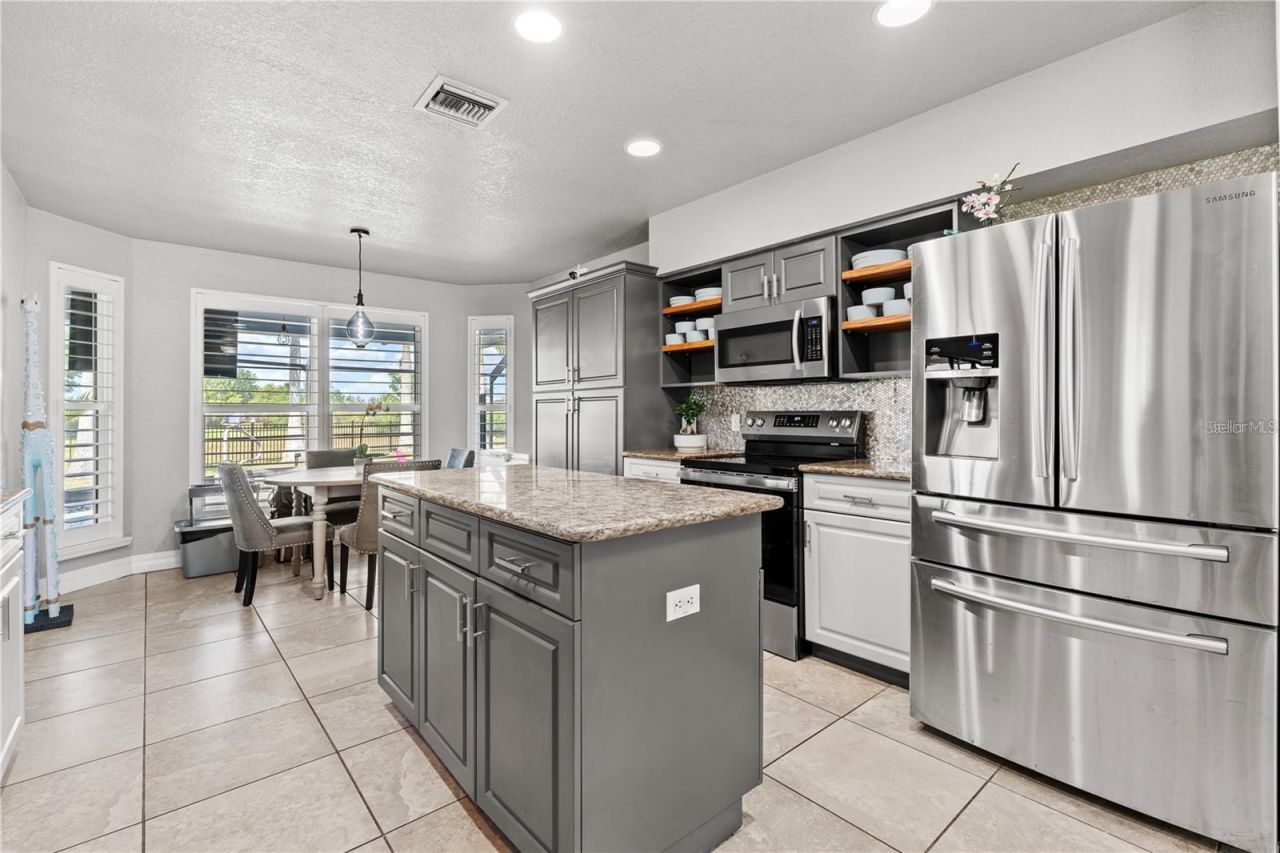 384 Viedma Street, Punta Gorda, FL 33983 Photo