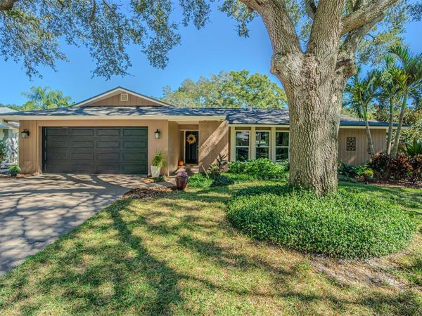 936 HIGHVIEW DRIVE, PALM HARBOR, FL 34683