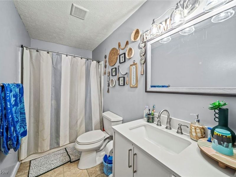 7435 Glenwood Road, Conneaut, OH 44030 Photo 21