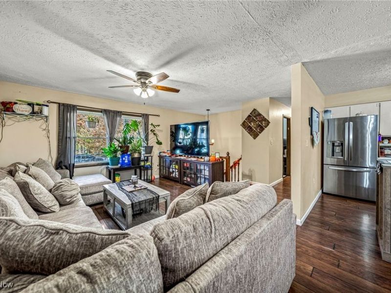 7435 Glenwood Road, Conneaut, OH 44030 Photo 7