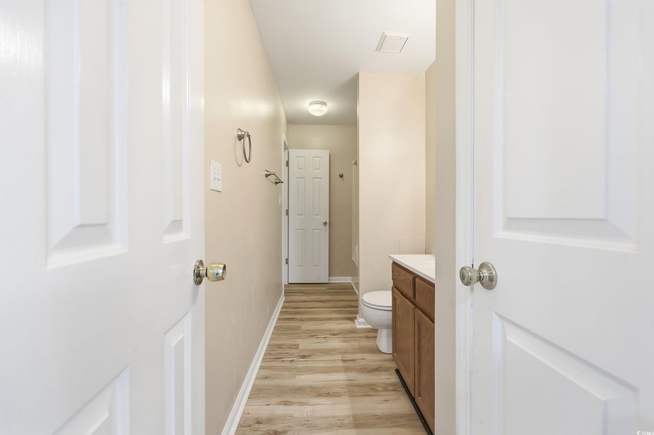 712 Dogwood Dr. S Photo 12