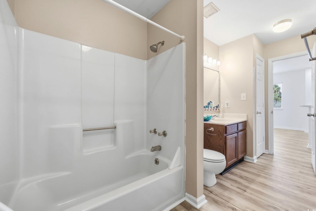 712 Dogwood Dr. S Photo 14