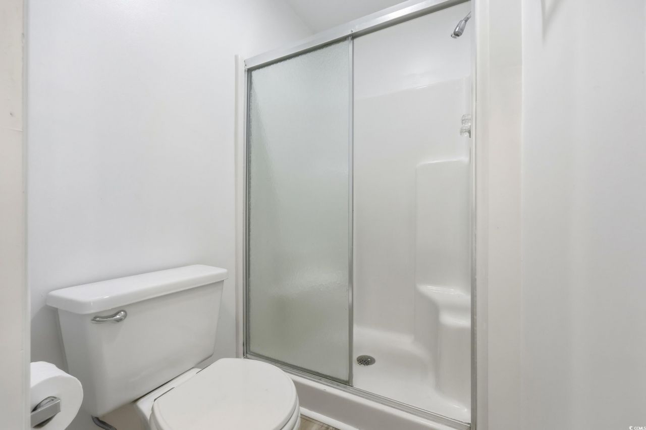 712 Dogwood Dr. S Photo 20