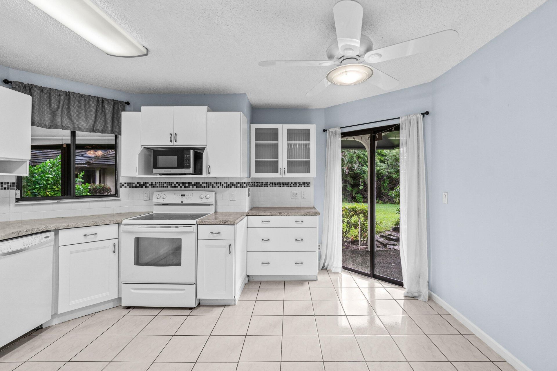 10173 Chestwood Road, Boynton Beach, FL 33437 Photo