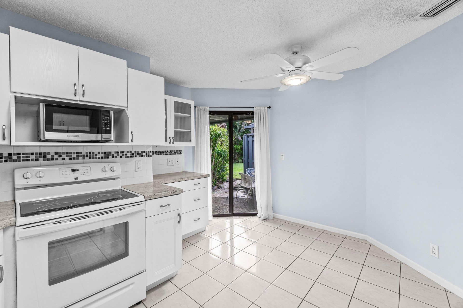10173 Chestwood Road, Boynton Beach, FL 33437 Photo