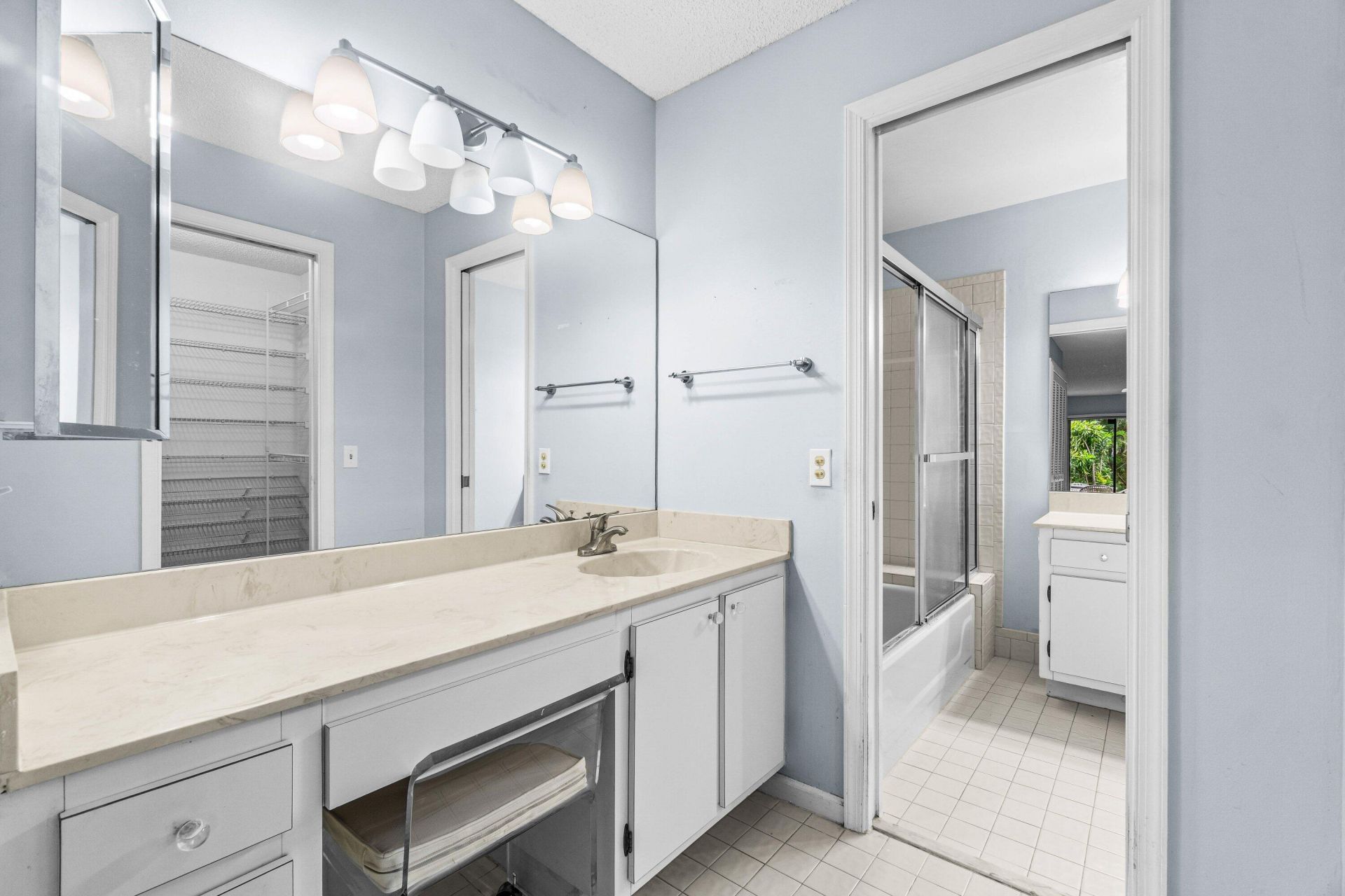 10173 Chestwood Road, Boynton Beach, FL 33437 Photo