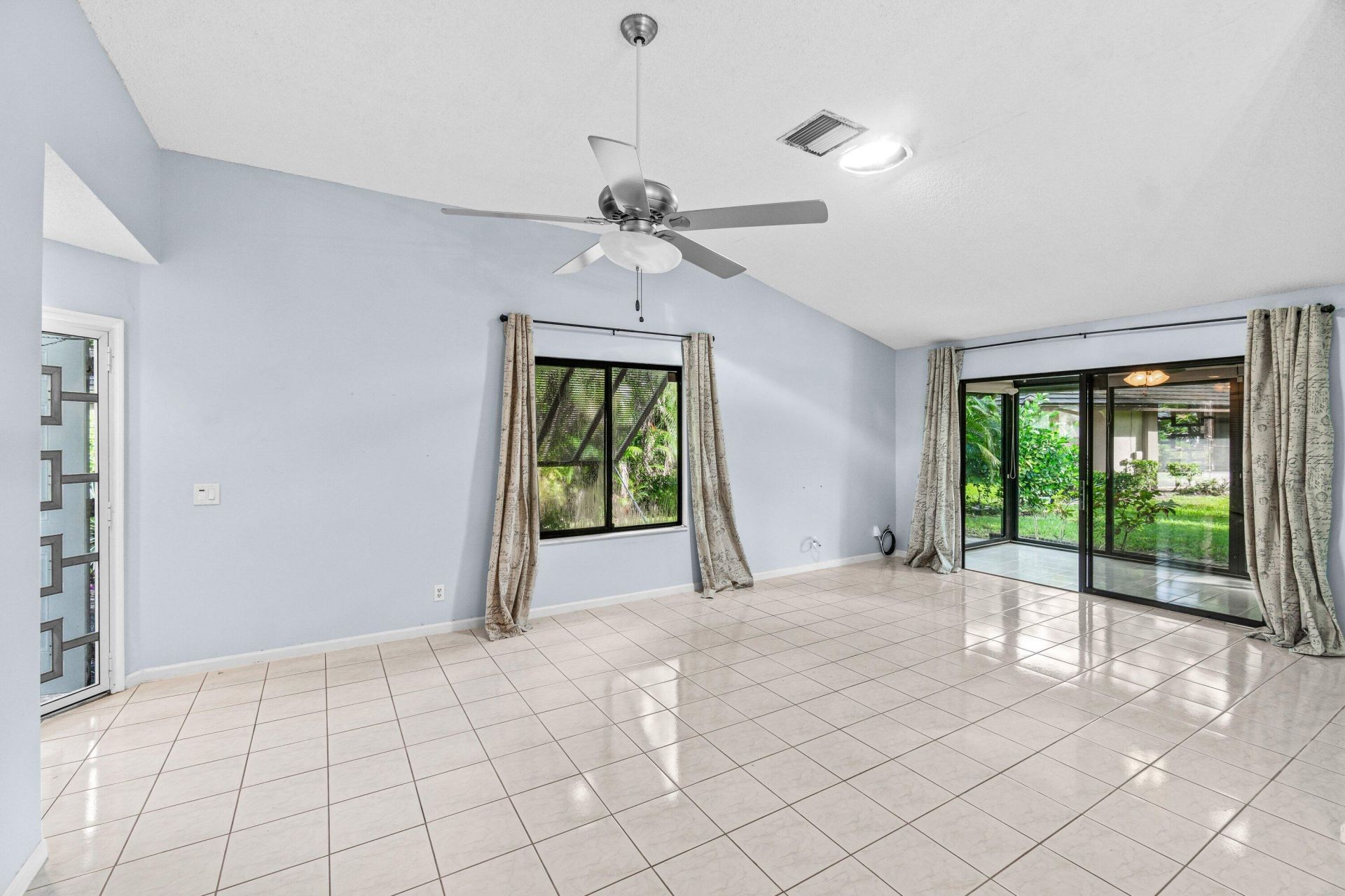 10173 Chestwood Road, Boynton Beach, FL 33437 Photo