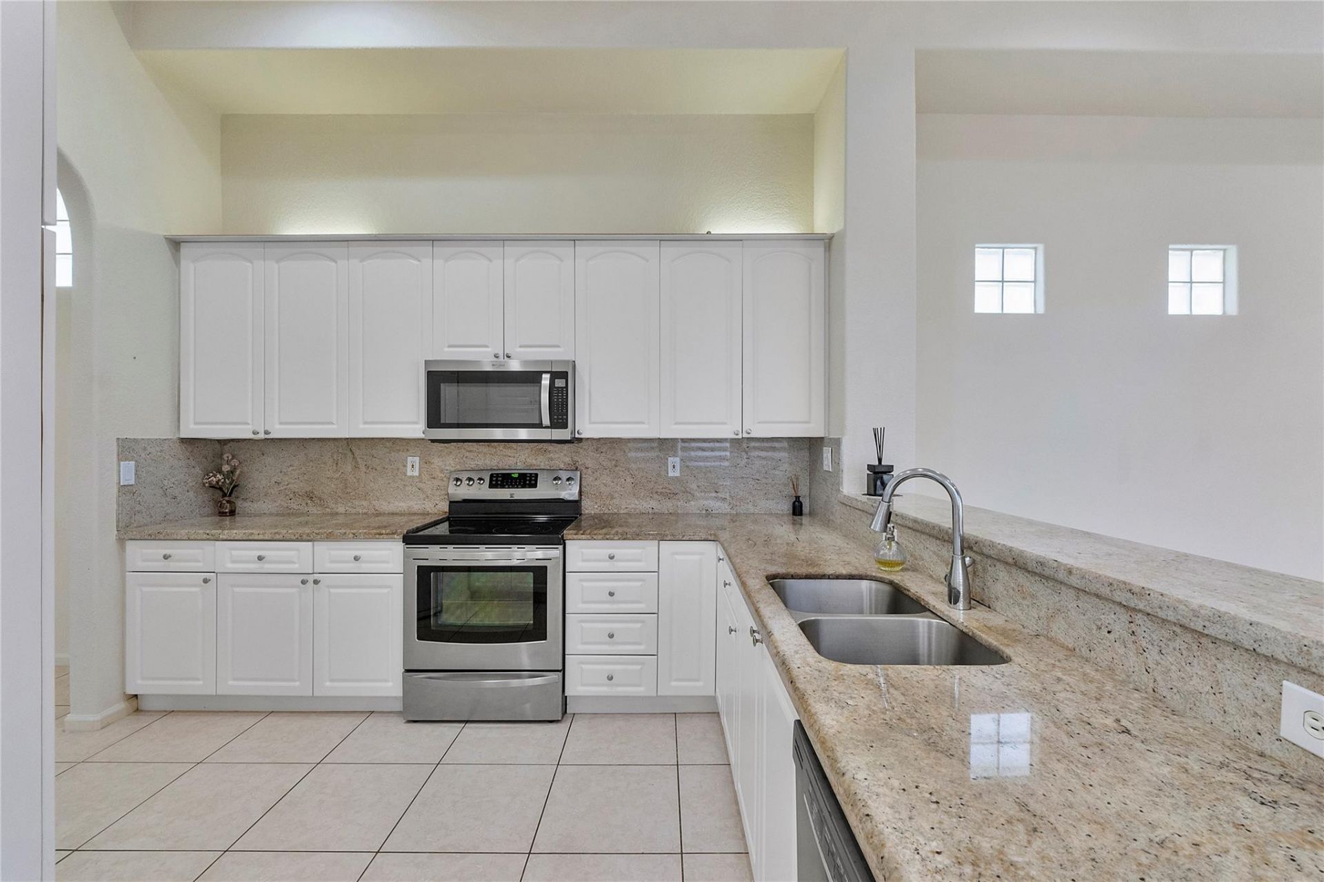 5834 NW 125th Terrace, Coral Springs, FL 33076 Photo