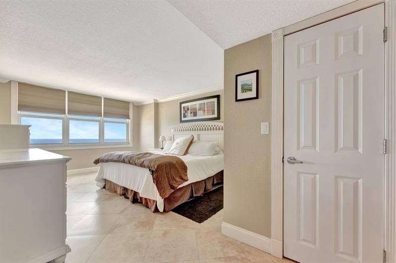 1012 N Ocean Blvd, Unit PH7, Pompano Beach, FL 33062 Photo