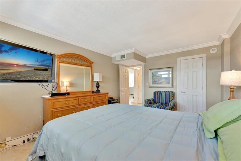 1012 N Ocean Blvd, Unit PH7, Pompano Beach, FL 33062 Photo