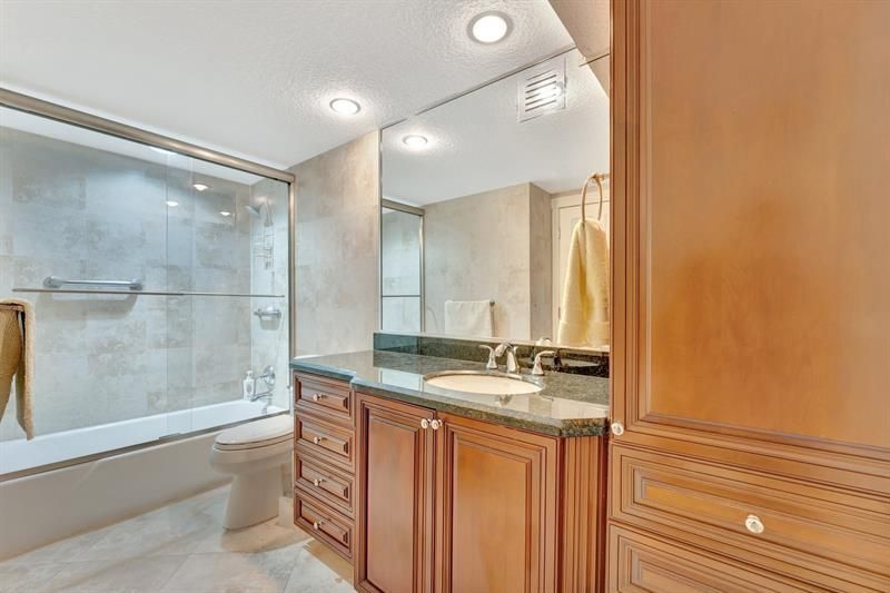 1012 N Ocean Blvd, Unit PH7, Pompano Beach, FL 33062 Photo