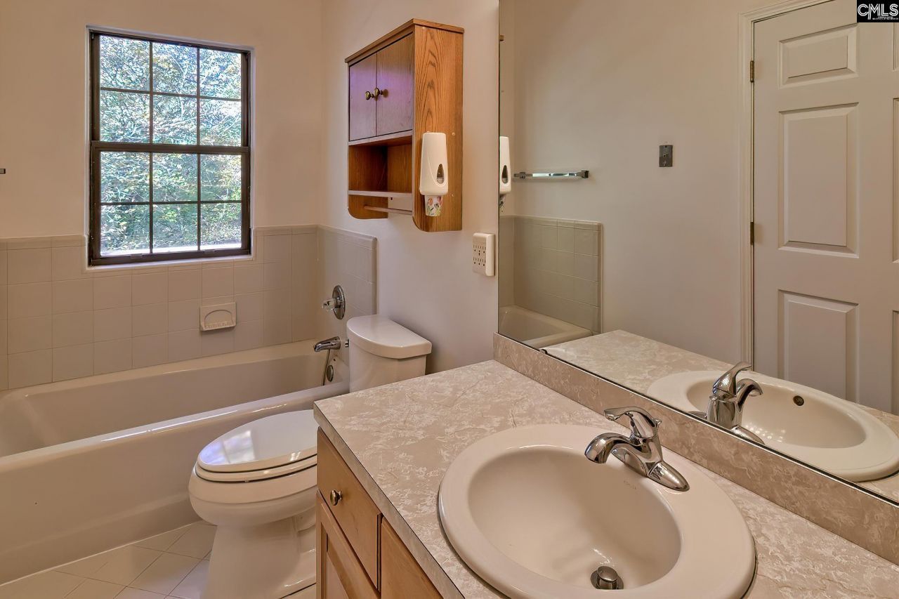 230 Cedar Shoals Way Photo 17