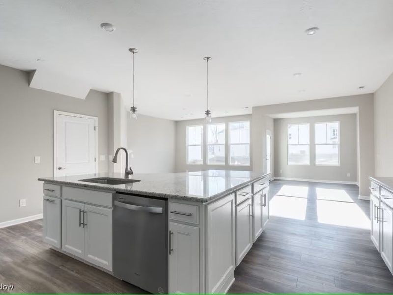 950-3 Memory Lane, Aurora, OH 44202 Photo 3