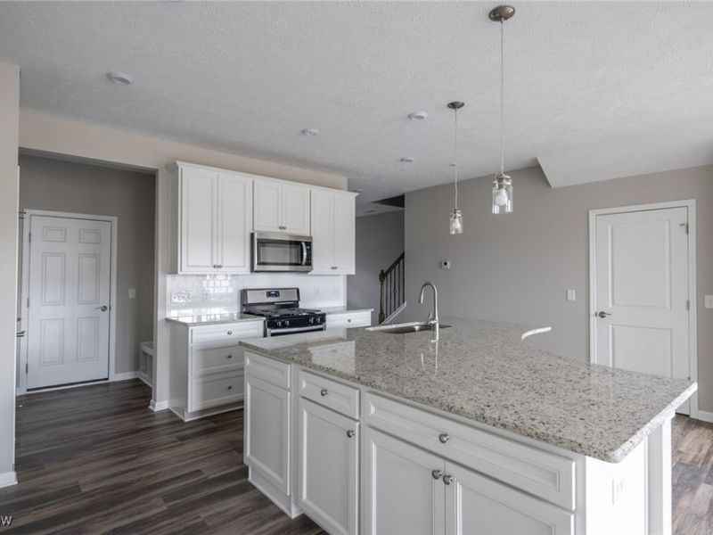 950-3 Memory Lane, Aurora, OH 44202 Photo 9