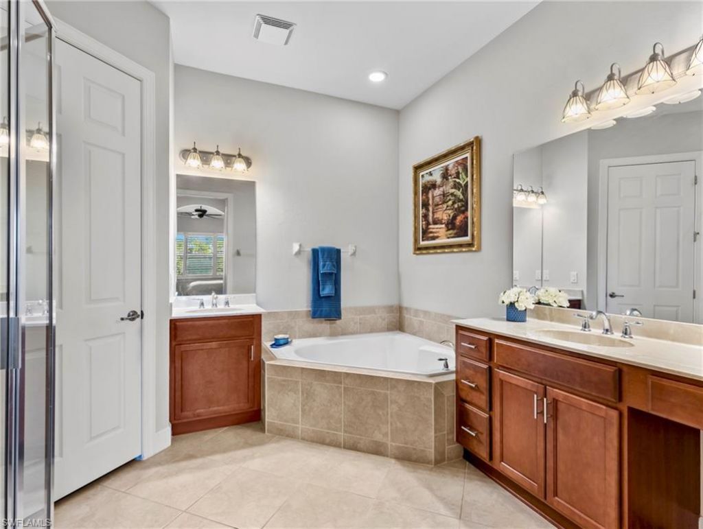 12894 New Market St, Unit 202, Fort Myers, FL 33913 Photo