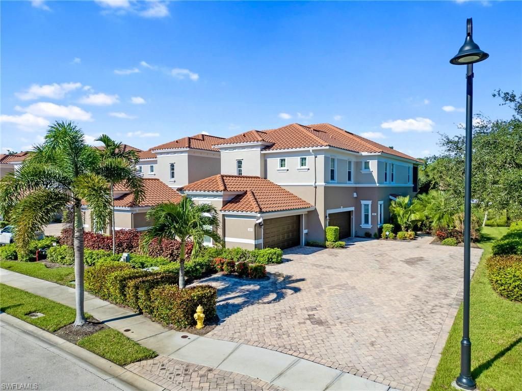 12894 New Market St, Unit 202, Fort Myers, FL 33913 Photo