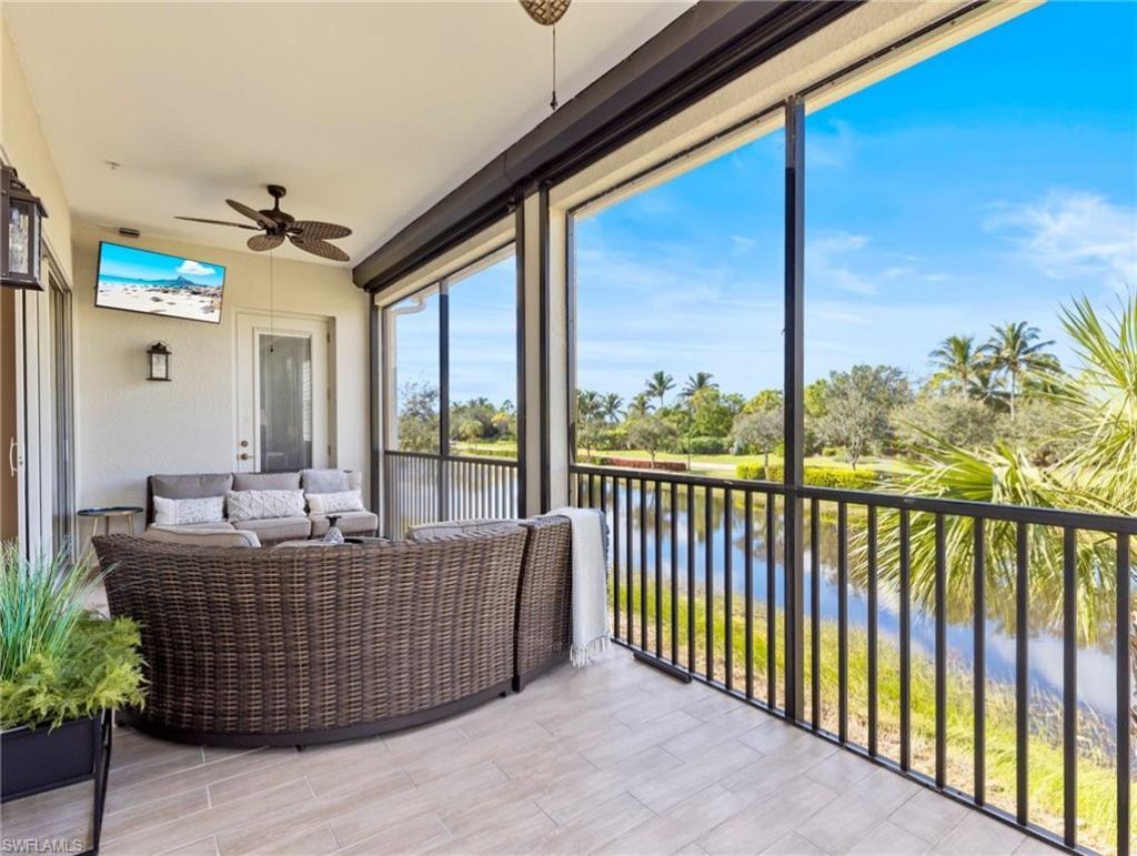 12894 New Market St, Unit 202, Fort Myers, FL 33913 Photo