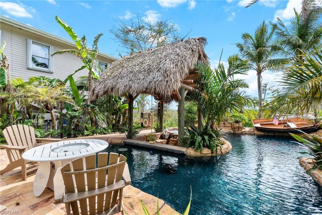 7377 Pineland Rd, Bokeelia, FL 33922 Photo