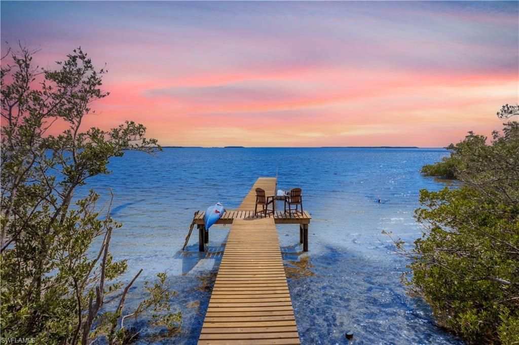 7377 Pineland Rd, Bokeelia, FL 33922 Photo