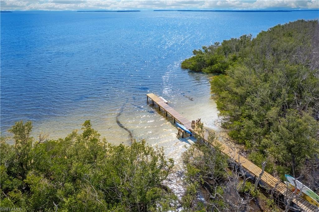 7377 Pineland Rd, Bokeelia, FL 33922 Photo