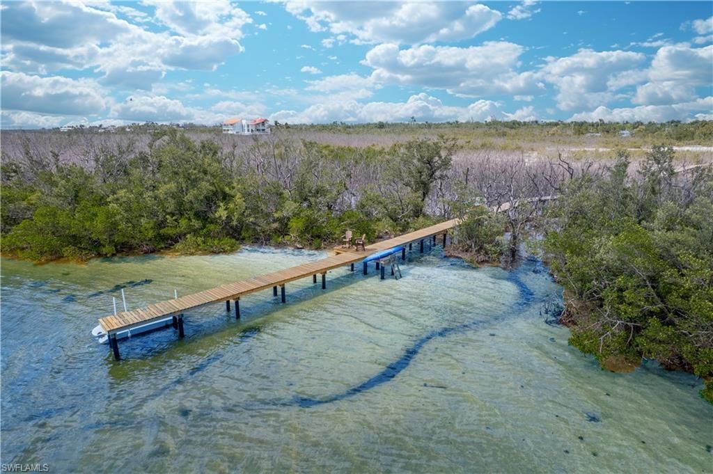 7377 Pineland Rd, Bokeelia, FL 33922 Photo