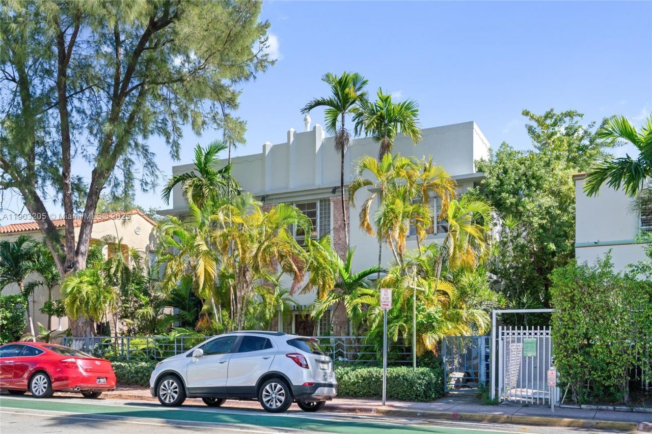1611 Euclid Ave, Unit 10, Miami Beach, FL 33139 Photo