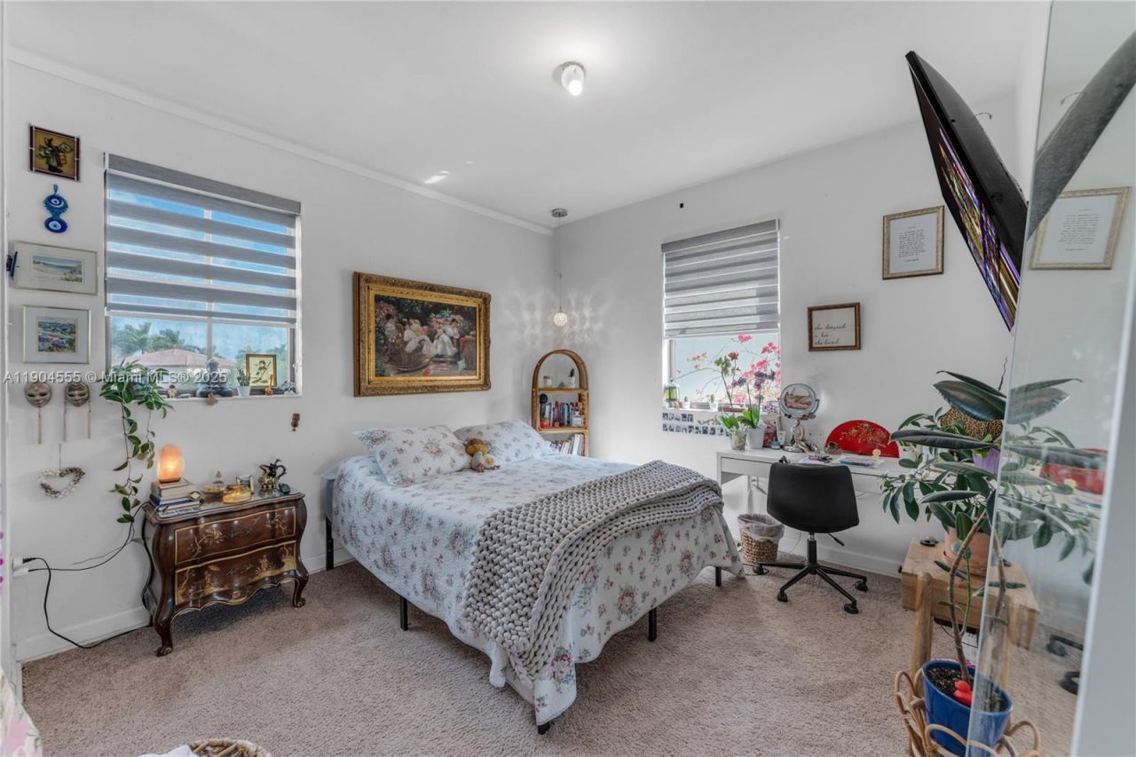 655 SE 37th Ter, Homestead, FL 33033 Photo