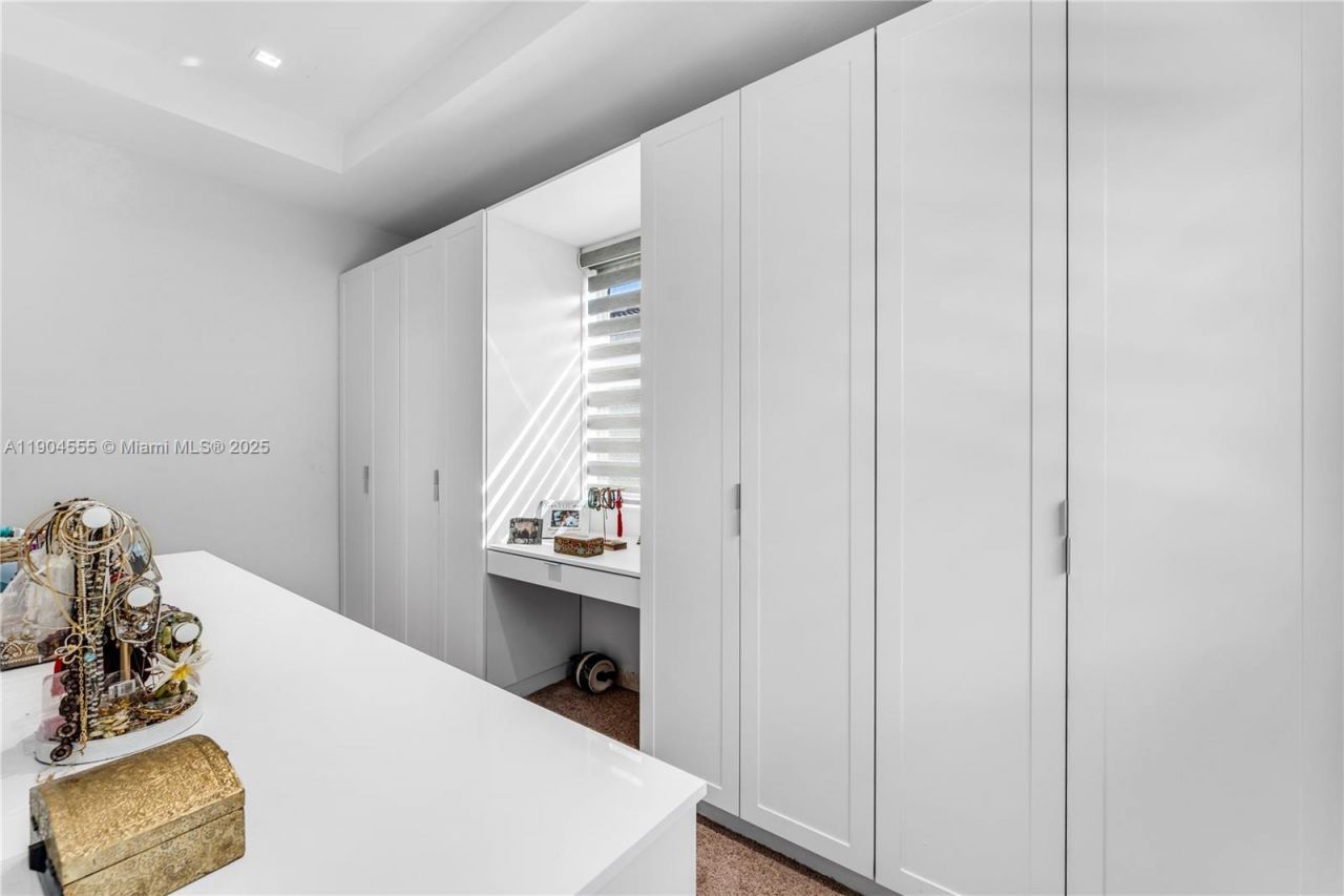 655 SE 37th Ter, Homestead, FL 33033 Photo