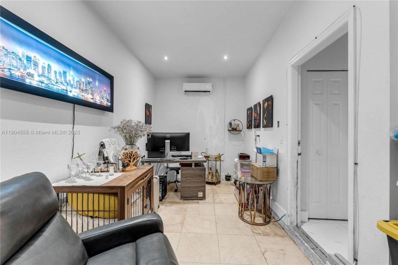 655 SE 37th Ter, Homestead, FL 33033 Photo