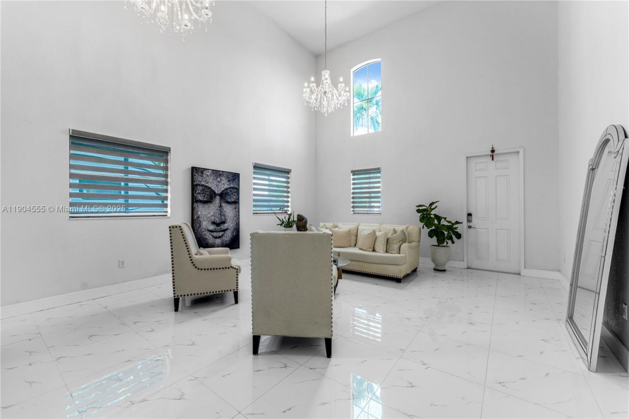 655 SE 37th Ter, Homestead, FL 33033 Photo