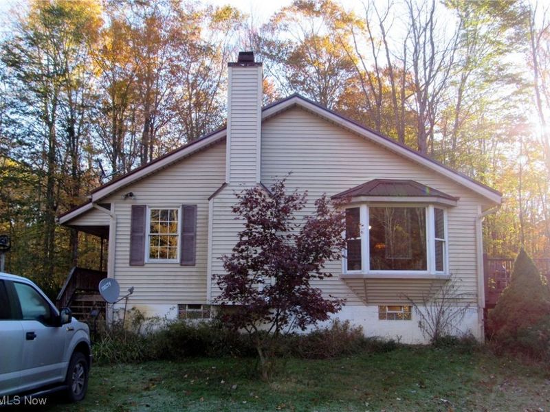 4902 Leslie Road, Rock Creek, OH 44084 Photo 3