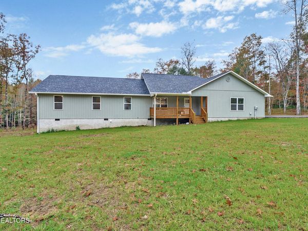 172 Creekview Court, Jamestown, TN 38556