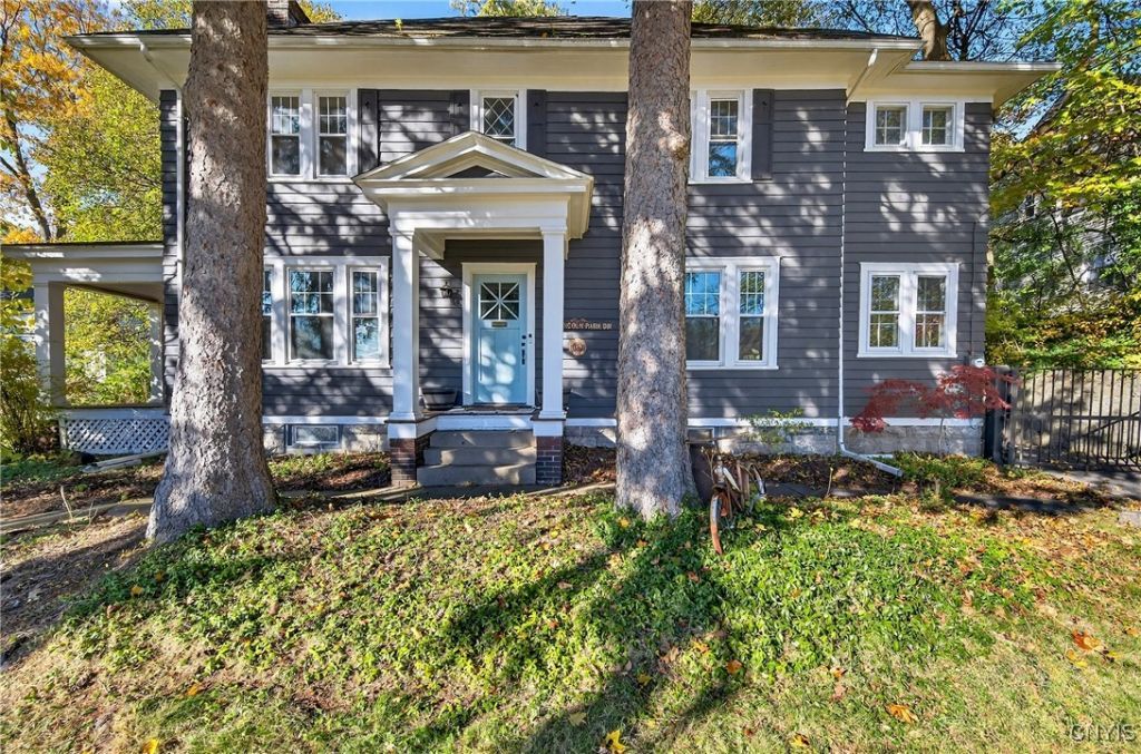 201 Lincoln Park Drive, Syracuse, NY 13203 Main Photo