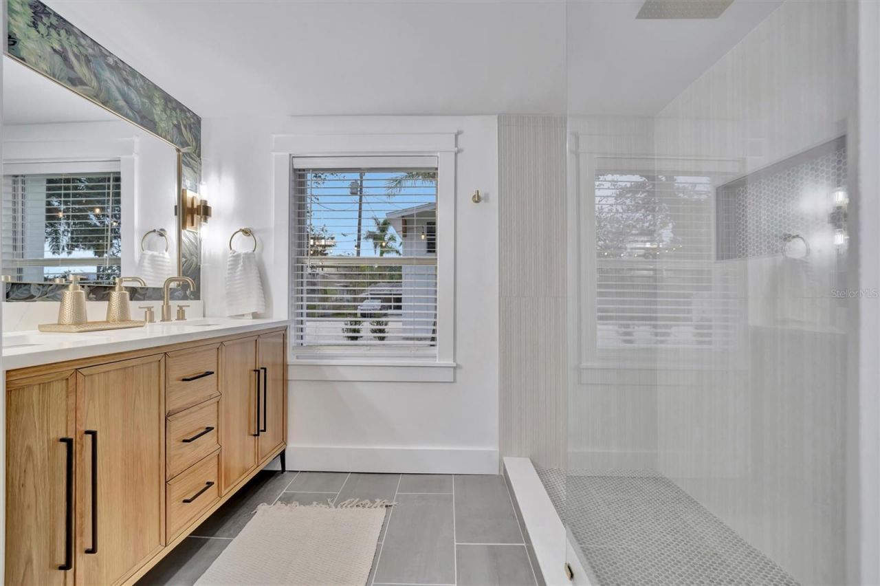 2713 4th Avenue W, Bradenton, FL 34205 Photo