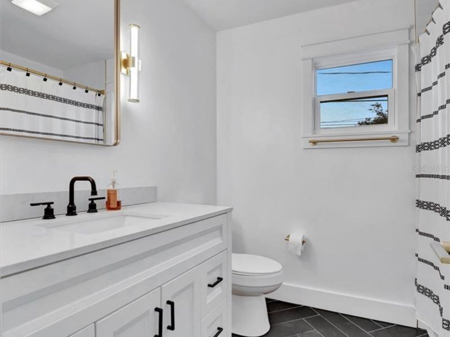 Property Image 73