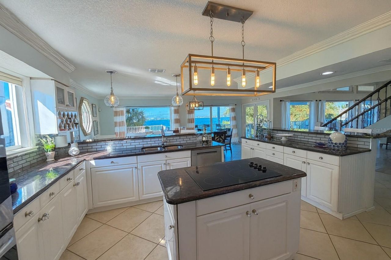255 46th Avenue, Saint Pete Beach, FL 33706 Photo