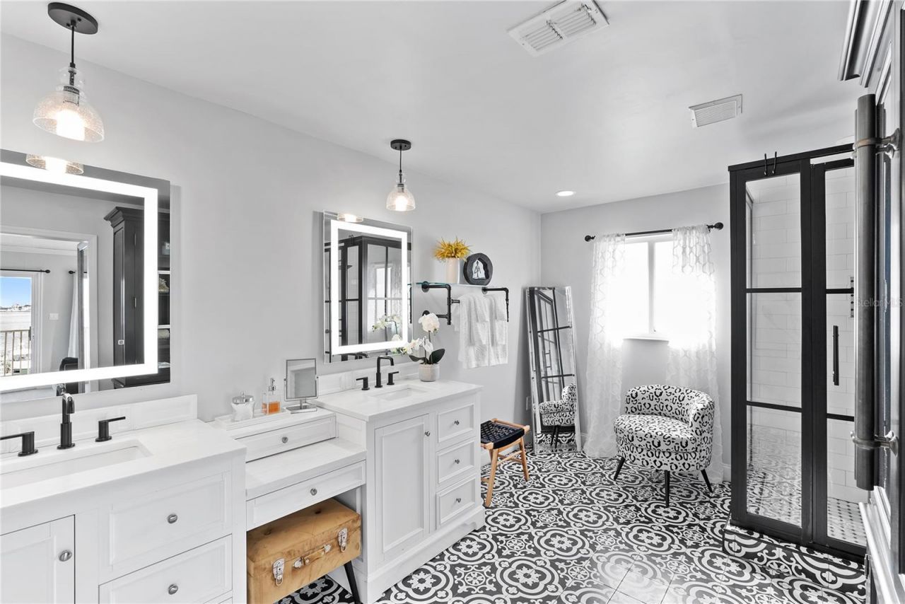255 46th Avenue, Saint Pete Beach, FL 33706 Photo