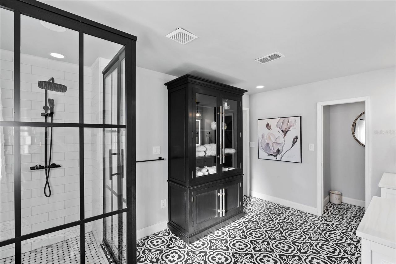 255 46th Avenue, Saint Pete Beach, FL 33706 Photo