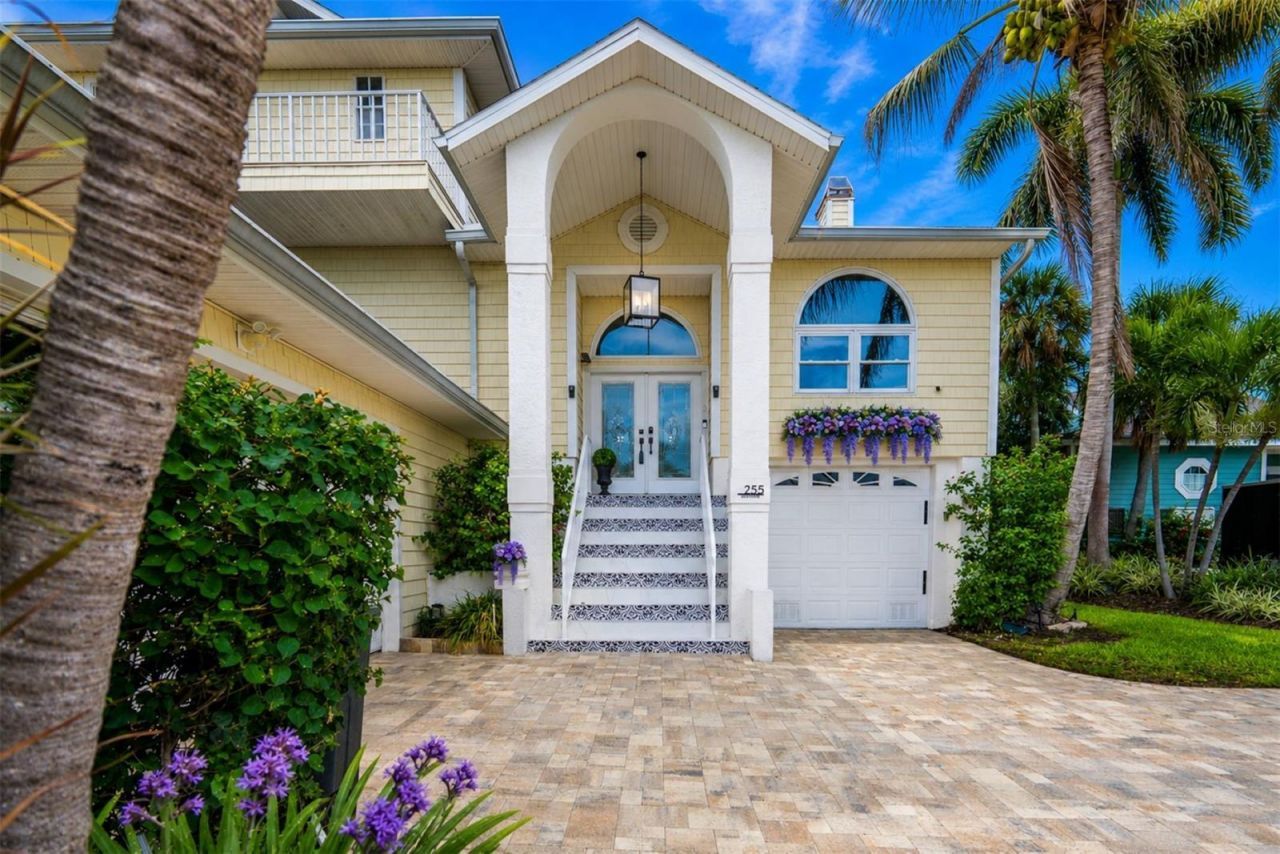 255 46th Avenue, Saint Pete Beach, FL 33706 Photo