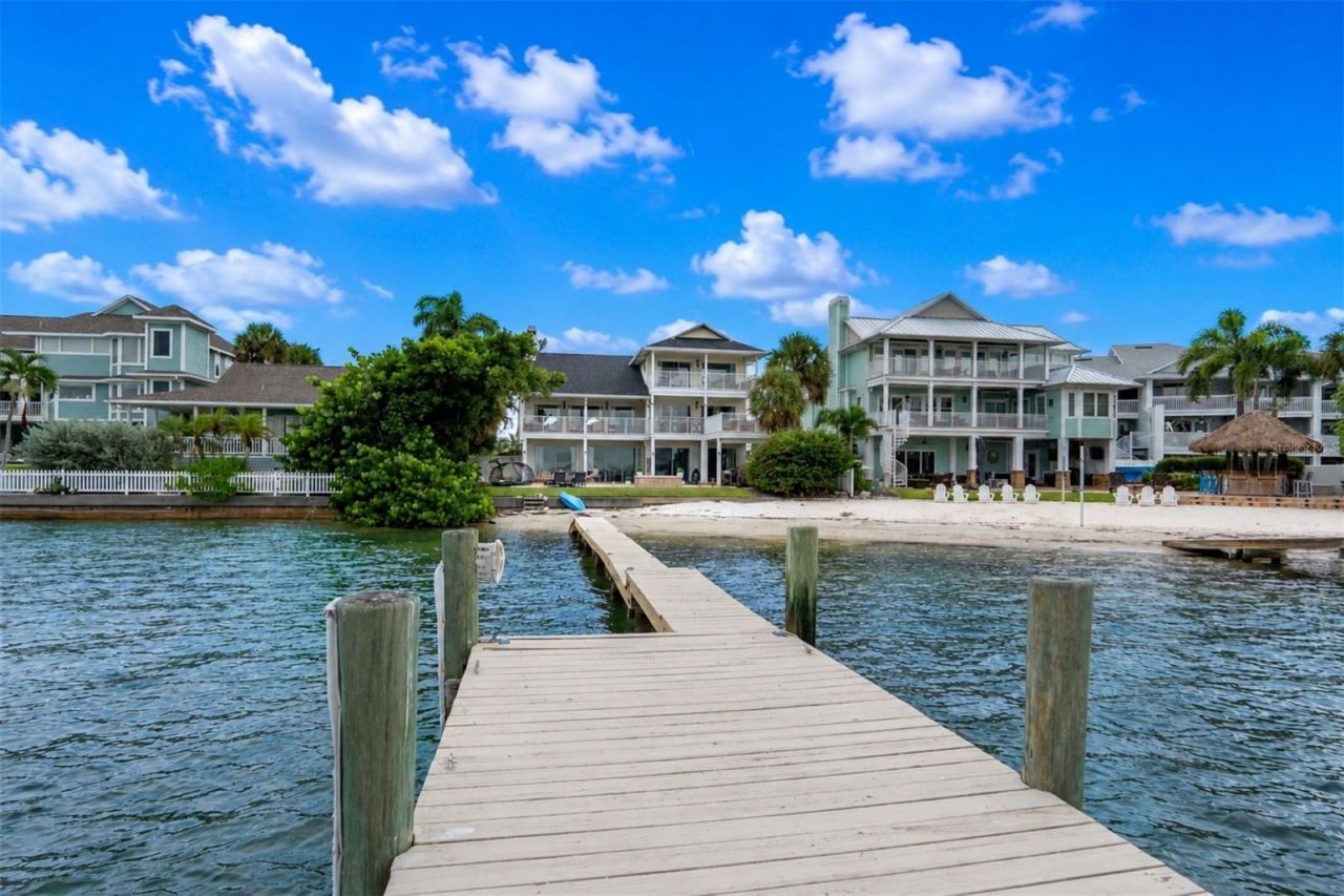 255 46th Avenue, Saint Pete Beach, FL 33706 Photo