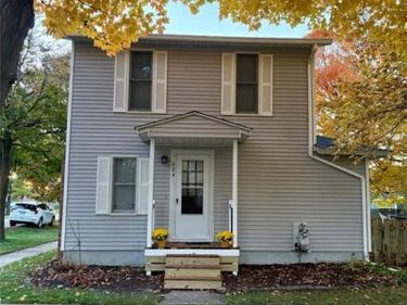 224 S Summit Street, Webberville Vlg, MI 48892