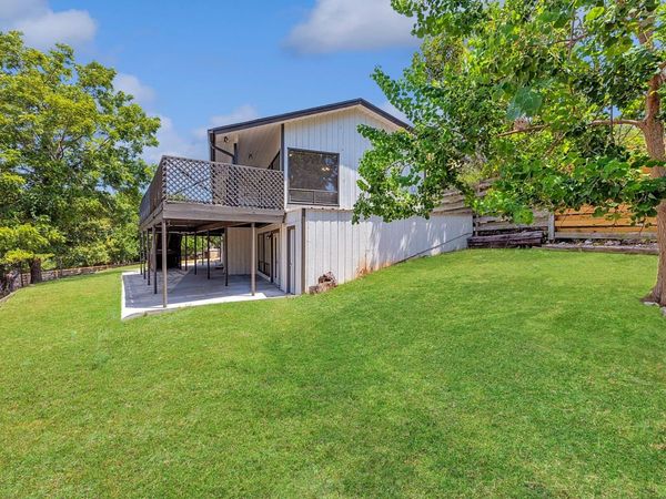 1120 Old Mill RD, Salado, TX 76571