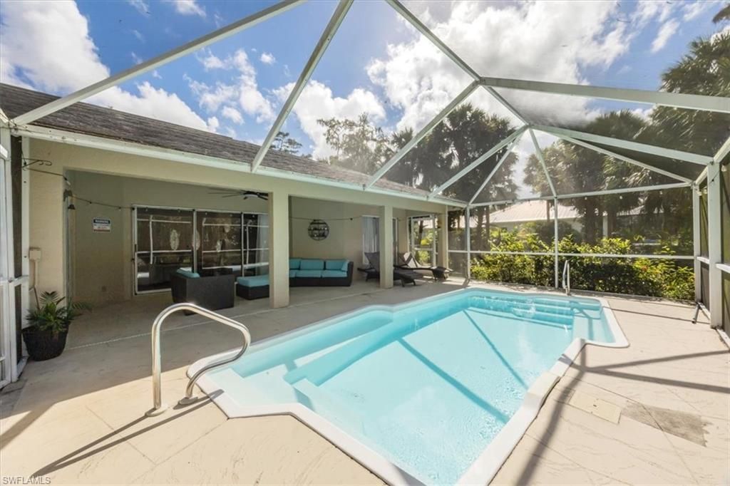 361 9th St Nw, Naples, FL 34120 Photo